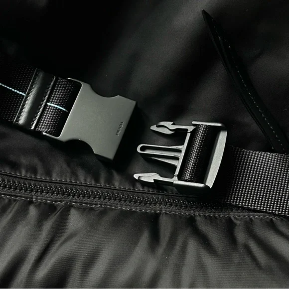 Prada Authentic Logo Stripe Messenger Bag Tessuto - Picture 15 of 16